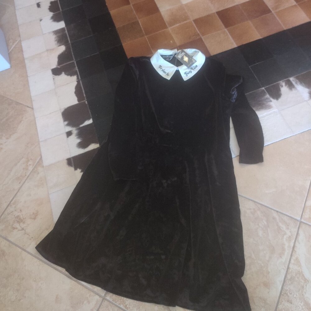 Loungefly Stitch Shoppe  Villains velvet dress size 1x New
